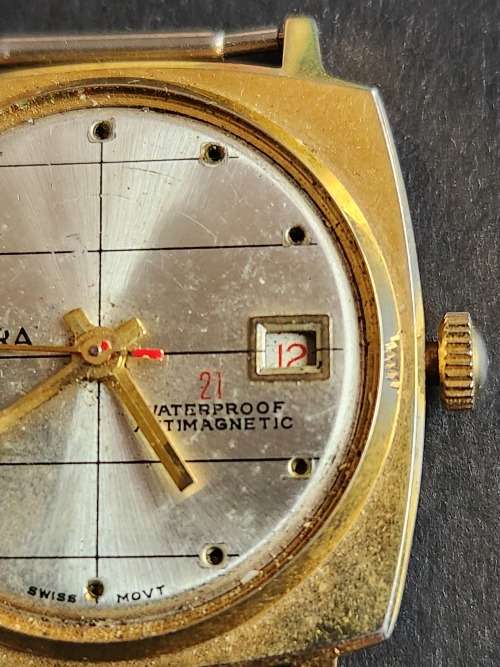 Vintage Astra WaterProof Antimagnetic Mechanical Watch (missing glass) not working  - as per photogr