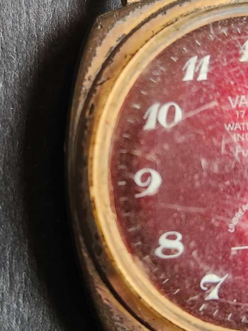 Vintage Van Dyk 17 Jewels Incablock Full Lever Men`s Wrist Watch- as per photograph