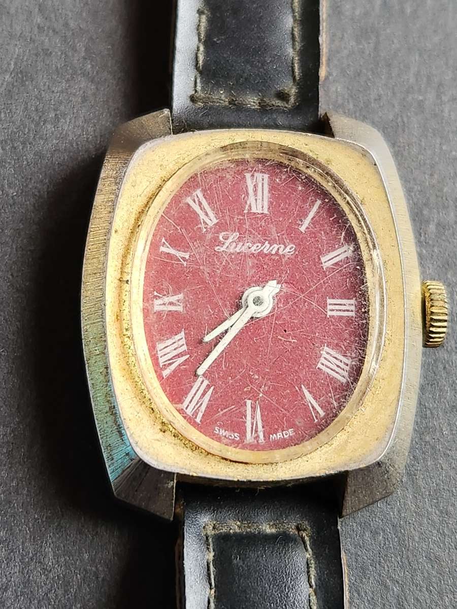Lucerne Swiss made Mechanical Ladies Wrist Watch (not working) - as per photograph
