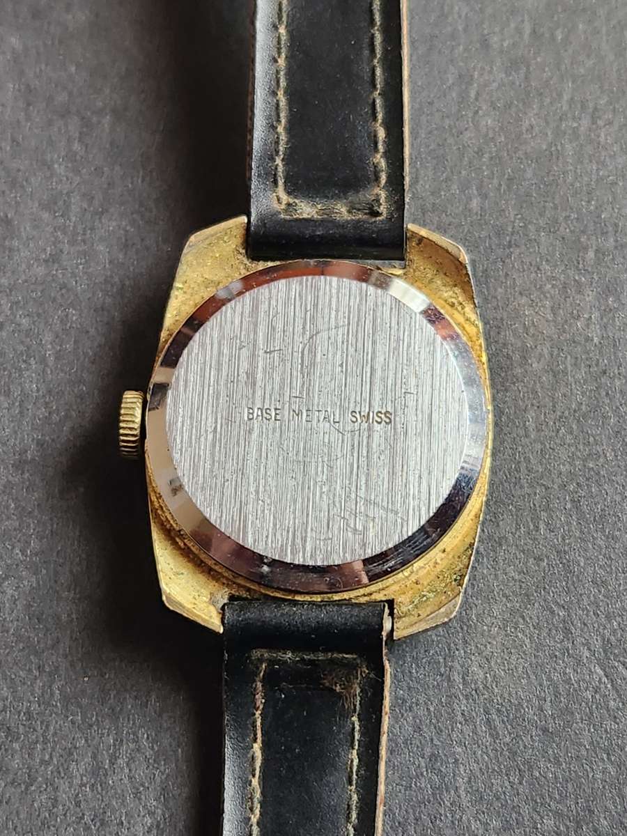 Lucerne Swiss made Mechanical Ladies Wrist Watch (not working) - as per photograph