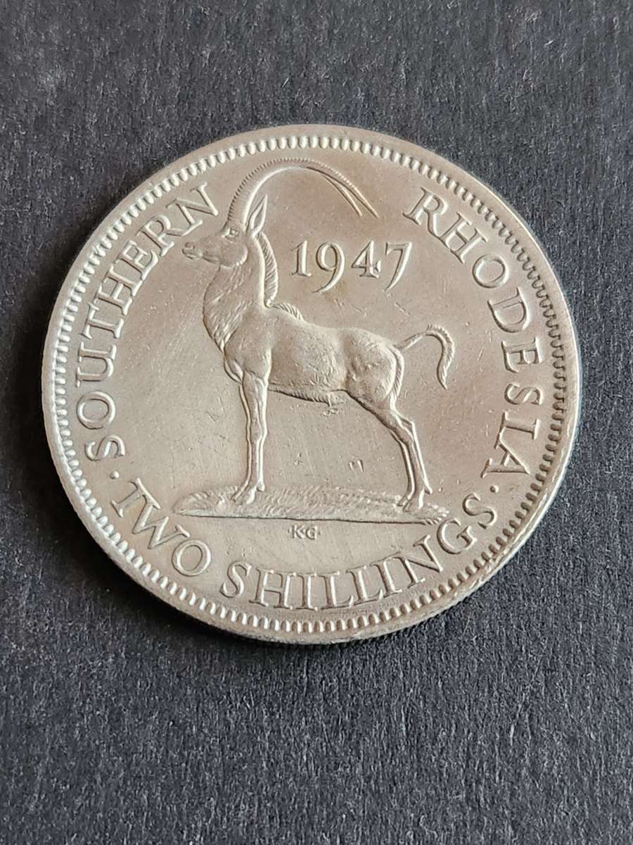 Southern Rhodesia 2 Shillings 1947 - as per photograph