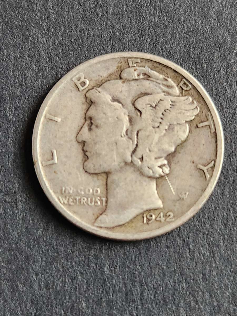USA Mercury Dime 1942  .900 Silver - as per photograph