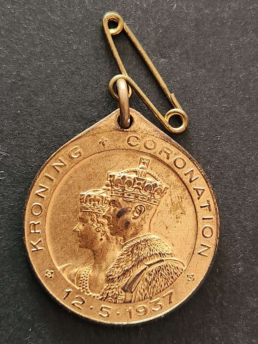 Coronation 1937 Bronze Medallion- as per photograph