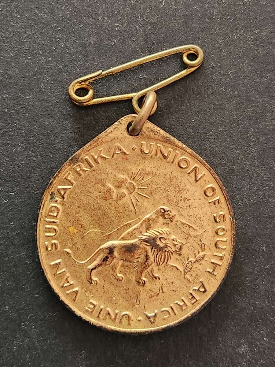 Coronation 1937 Bronze Medallion- as per photograph