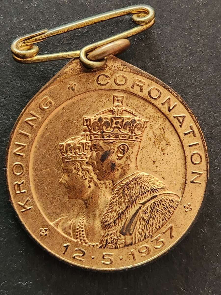 Coronation 1937 Bronze Medallion- as per photograph