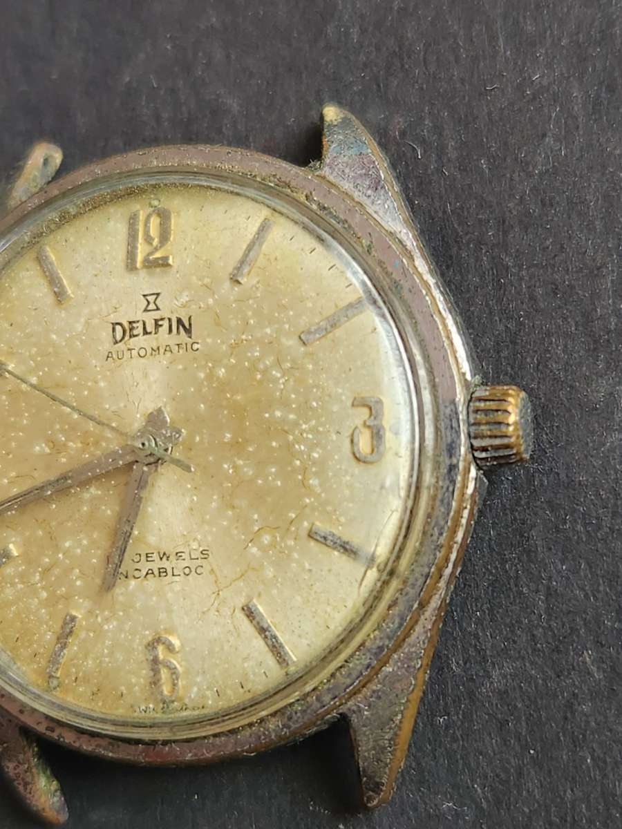 Vintage Men`s Delfin Automatic 17 Jewels Incablock Mechanical Watch (not working) - as per photogra