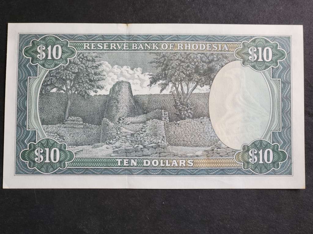 Reserve Bank of Rhodesia 10 Dollars Salisbury 2 January 1979 (Bird Watermark) - nice condition