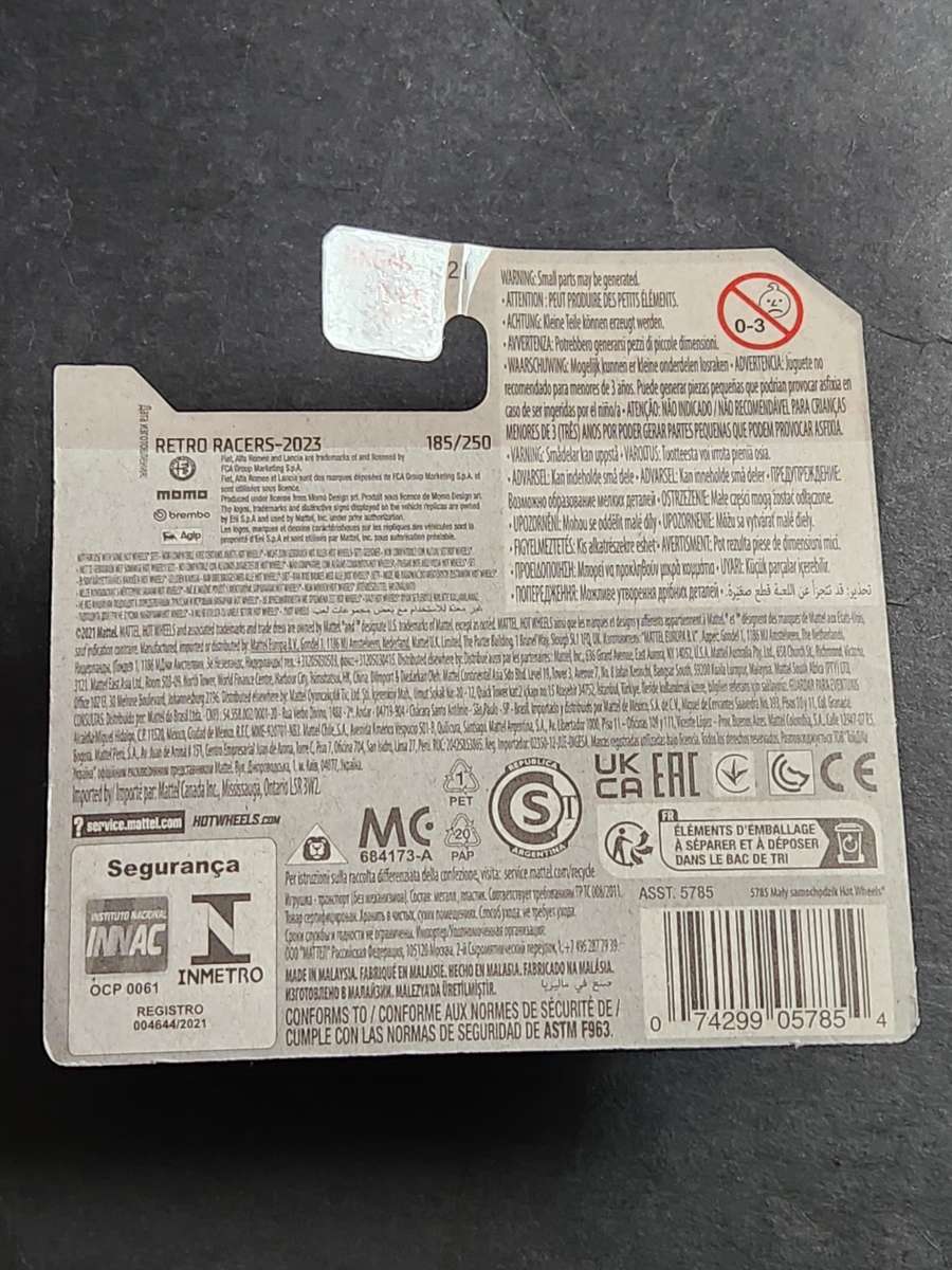 Hot Wheels Alfa Romeo GT6 3.0 (mint condition) - as per photograph