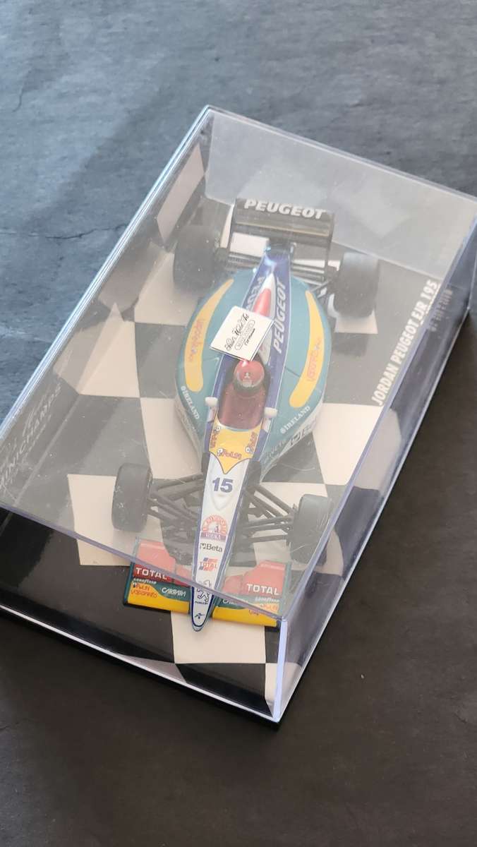 Paul`s Model Art Mini Champs Jordon Peugeot EJR 195 E. Irvine 1:43 - as per photo