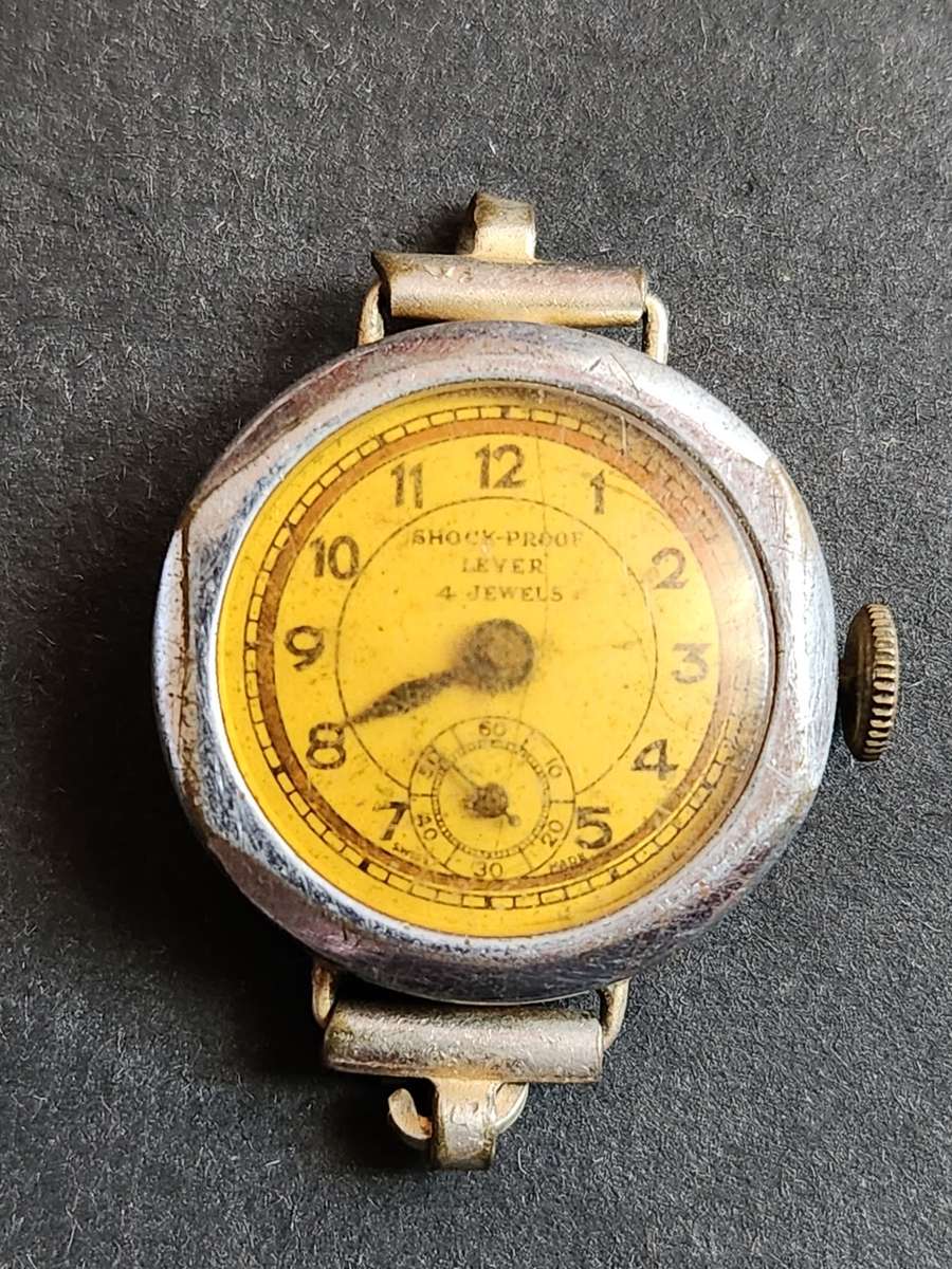 Vintage Shock Proof Lever 4 Jewels Ladies Watch (not working) Swiss made - as per photograph