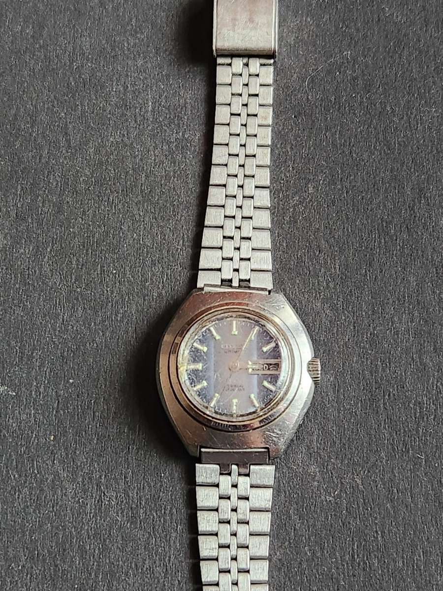 Vintage Ladies Citizen Automatic 28800 17 Jewels Mechanical Wrist Watch (not working)
