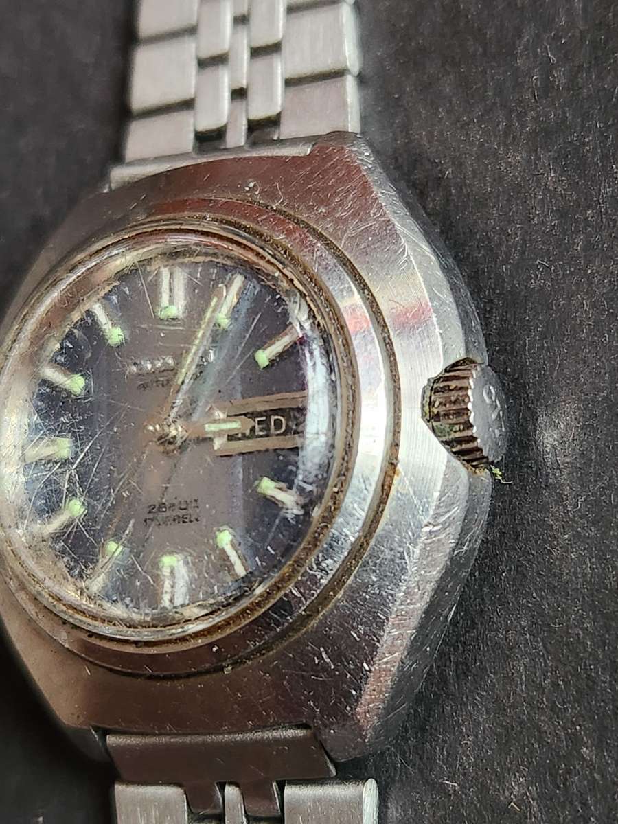 Vintage Ladies Citizen Automatic 28800 17 Jewels Mechanical Wrist Watch (not working)