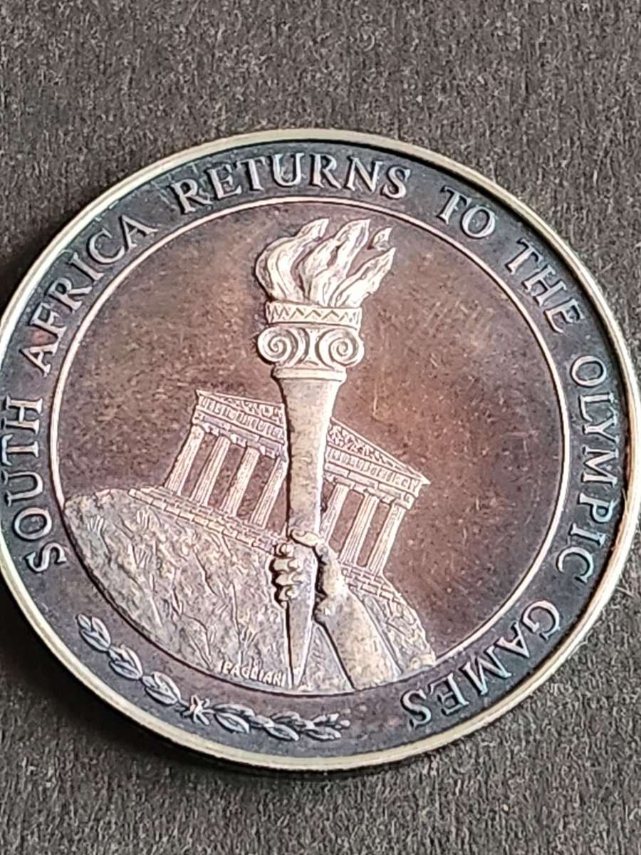 Barcelona Olympics 1992 Silver Medallion 20.1 grams .999 Silver (SA Returns to the Olympics)