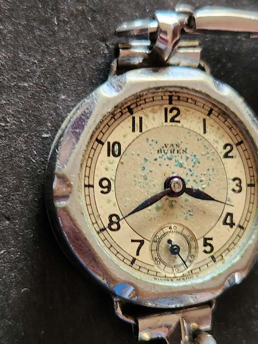 Vintage Ladies Van Buren Mechanical Wrist Watch (not working) - missing glass
