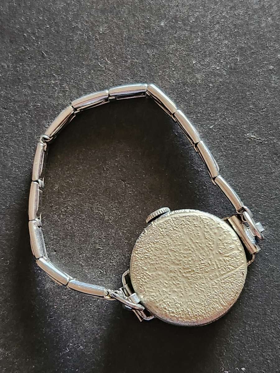 Vintage Ladies Van Buren Mechanical Wrist Watch (not working) - missing glass