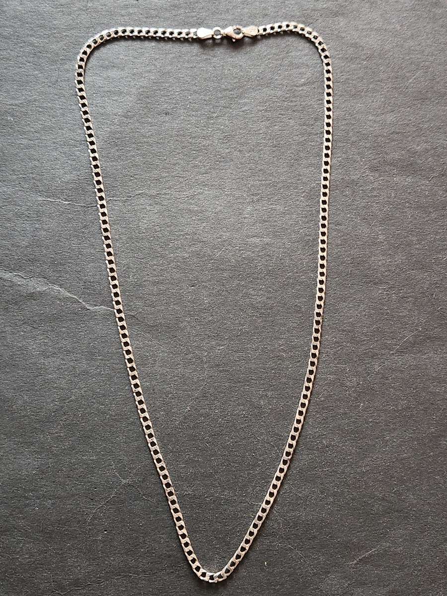 Sterling Silver Chain 8.1g Stamp .925 (500 mm)- as per photograph
