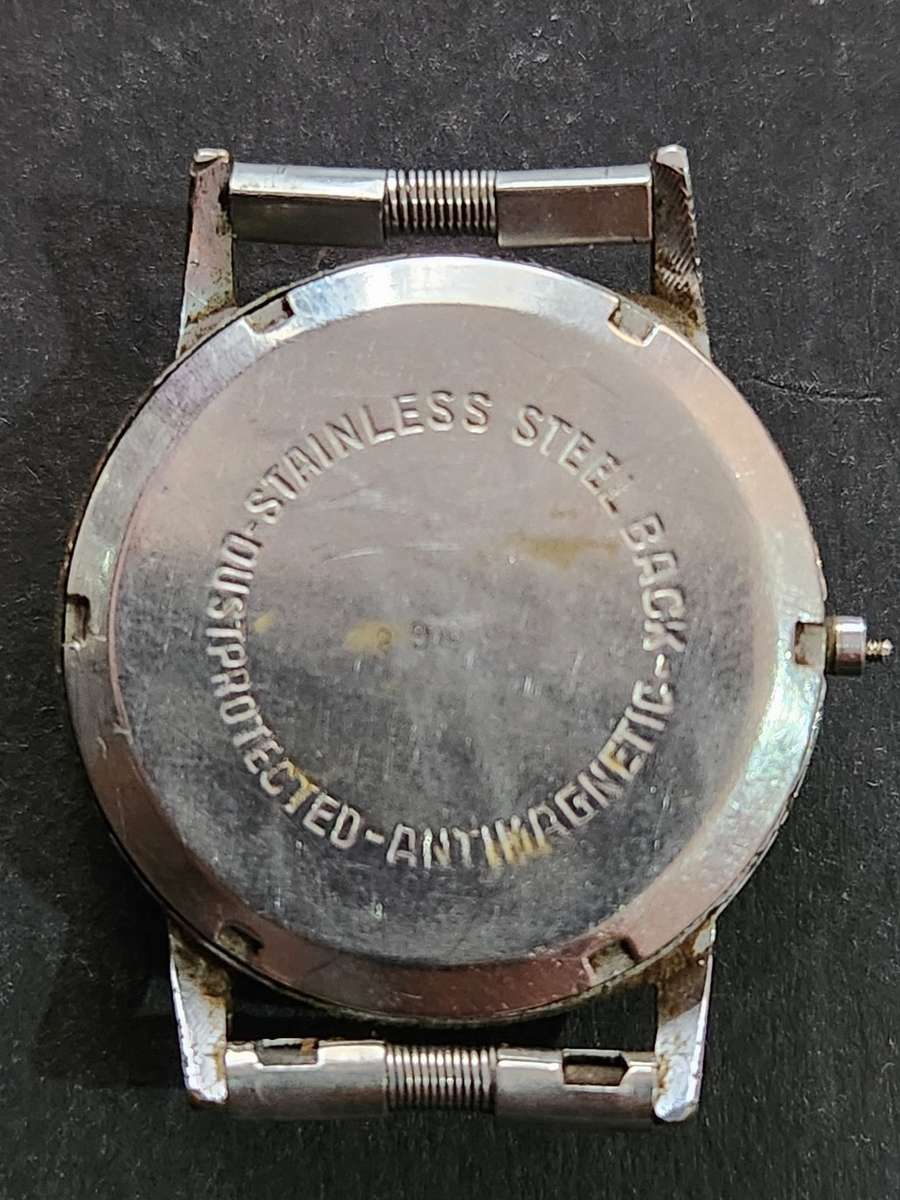Vintage Men`s Ralmor 17 Jewels Water Protected Antimagnetic Watch missing winder (not working)