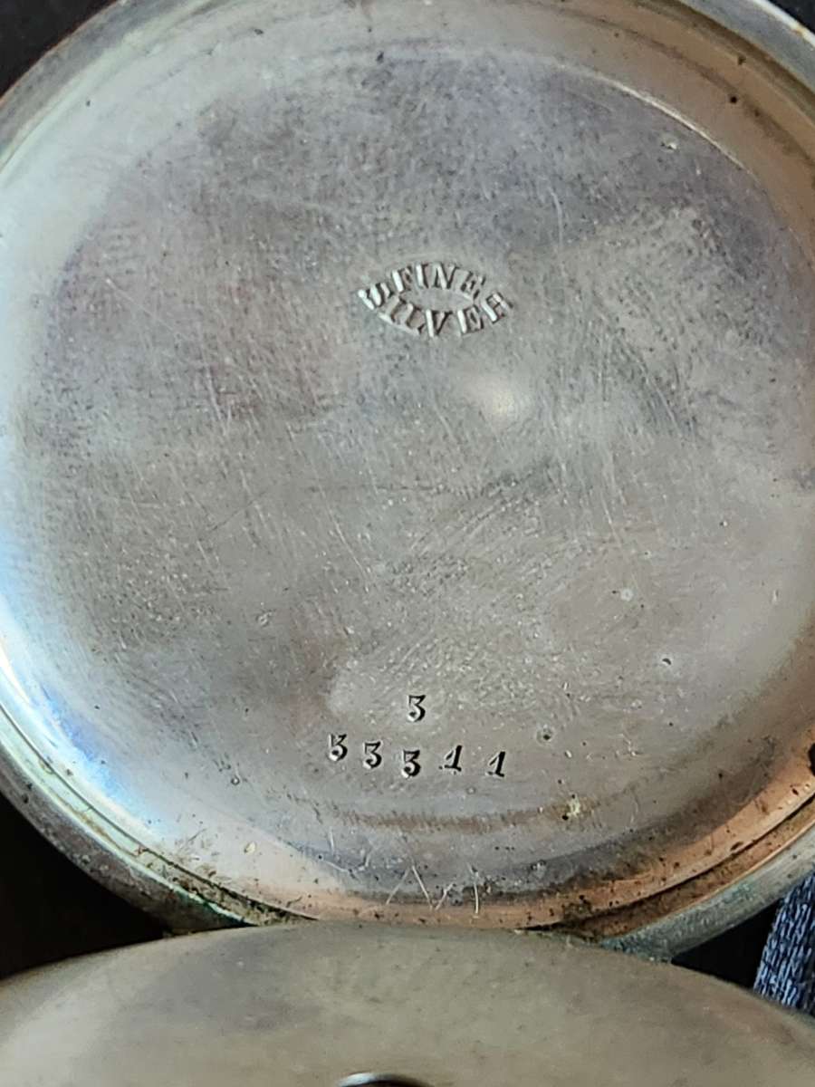 Vintage Fine Silver Pocket Watch with original glass total weight 45.29g (not working) 39mm x 39mm