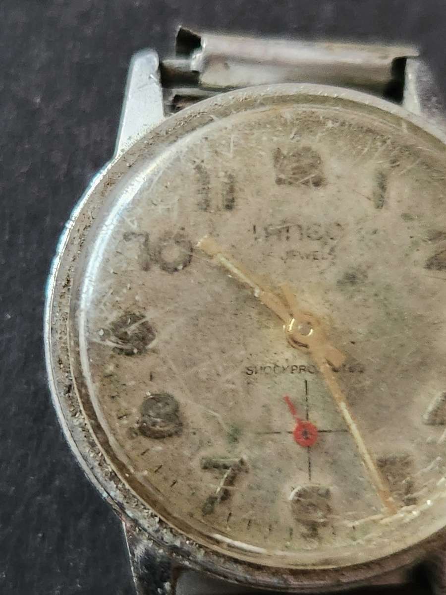 Vintage Men`s Lanco 15 Jewels Shock Proof Wrist Watch (not working)