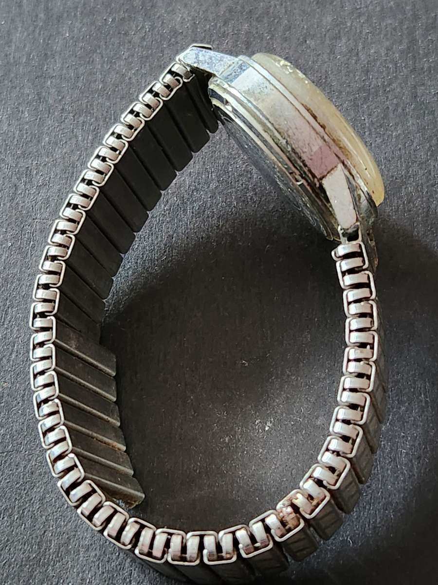 Vintage Men`s Lanco 15 Jewels Shock Proof Wrist Watch (not working)