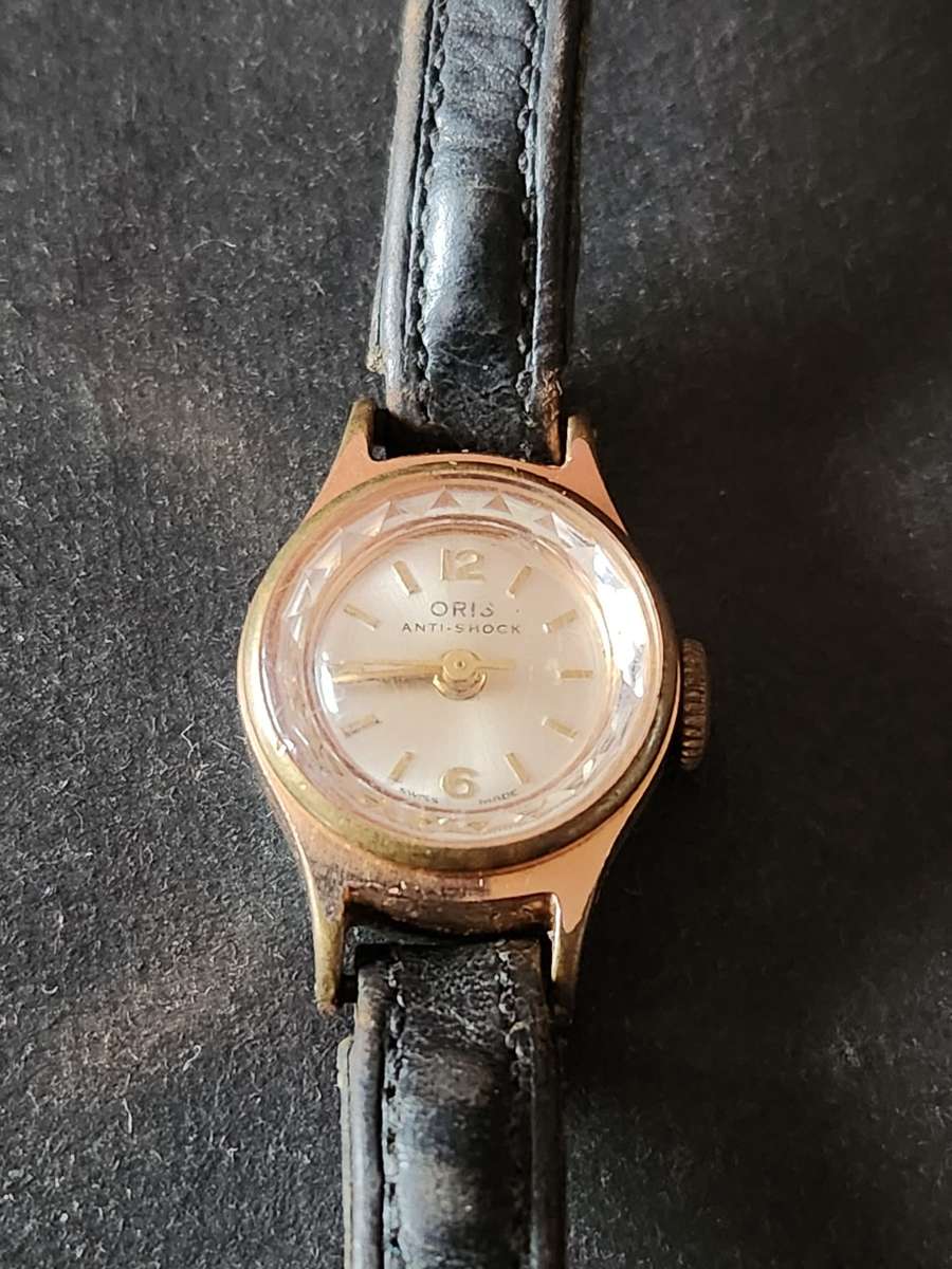 Vintage Ladies Oris Antishock Swiss made Mechanical Wrist Watch (10 microns) not working
