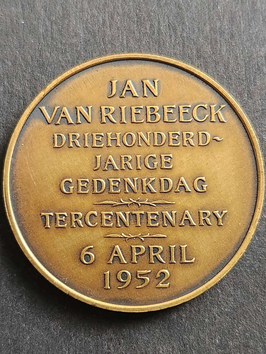 Bronze Medallion to Commemorate the Tercentenary of Jan Van Riebeeck 6 April 1952 - as per photograp