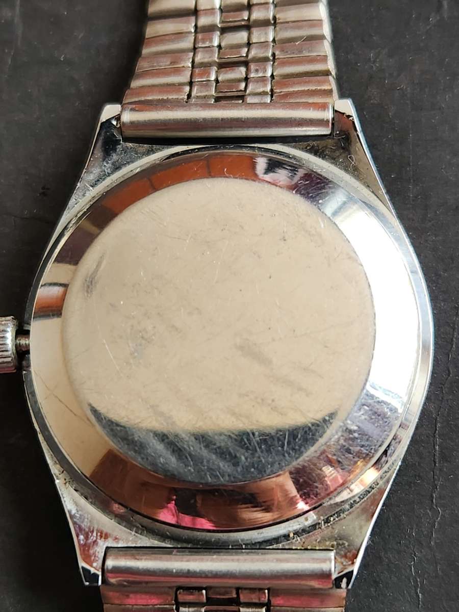 Vintage Rottery 17 Jewels Men`s Wrist Watch (not working) sold as is