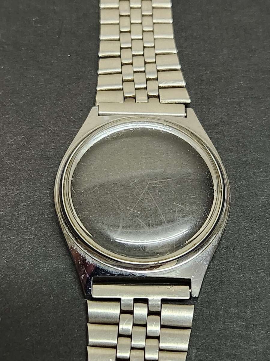 Vintage Rottery 17 Jewels Men`s Wrist Watch (not working) sold as is