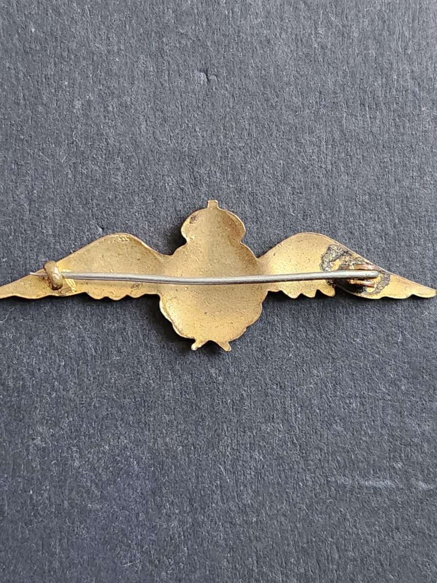 SAAF World War 2 Sweetheart Brooch- Gilt Metal Enamel - as per photograph