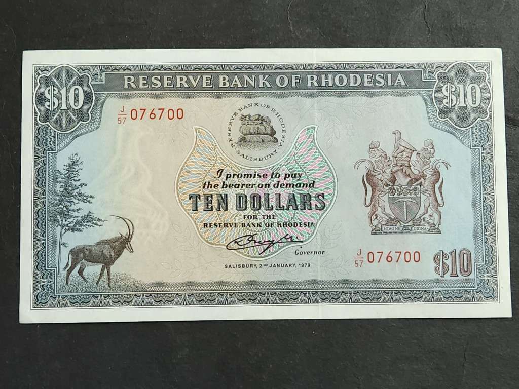 Reserve Bank of Rhodesia Ten Dollars Salisbury 2 January 1979 EF+/UNC Bird Watermark- as per photo