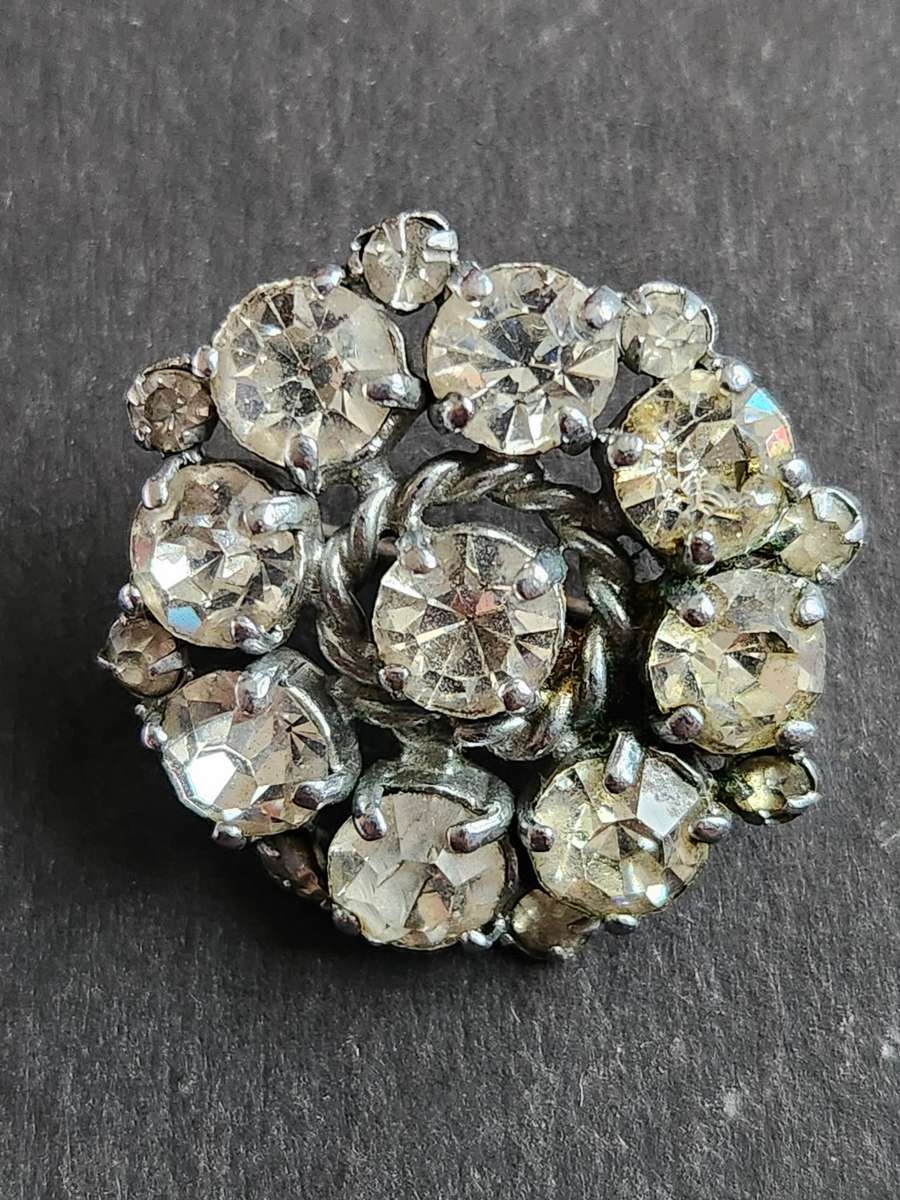 Vintage Rhinestone Brooch - as per photograph
