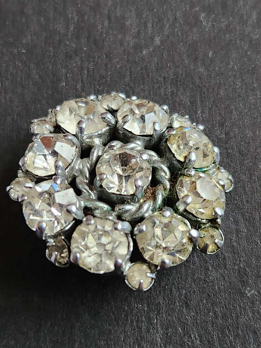 Vintage Rhinestone Brooch - as per photograph