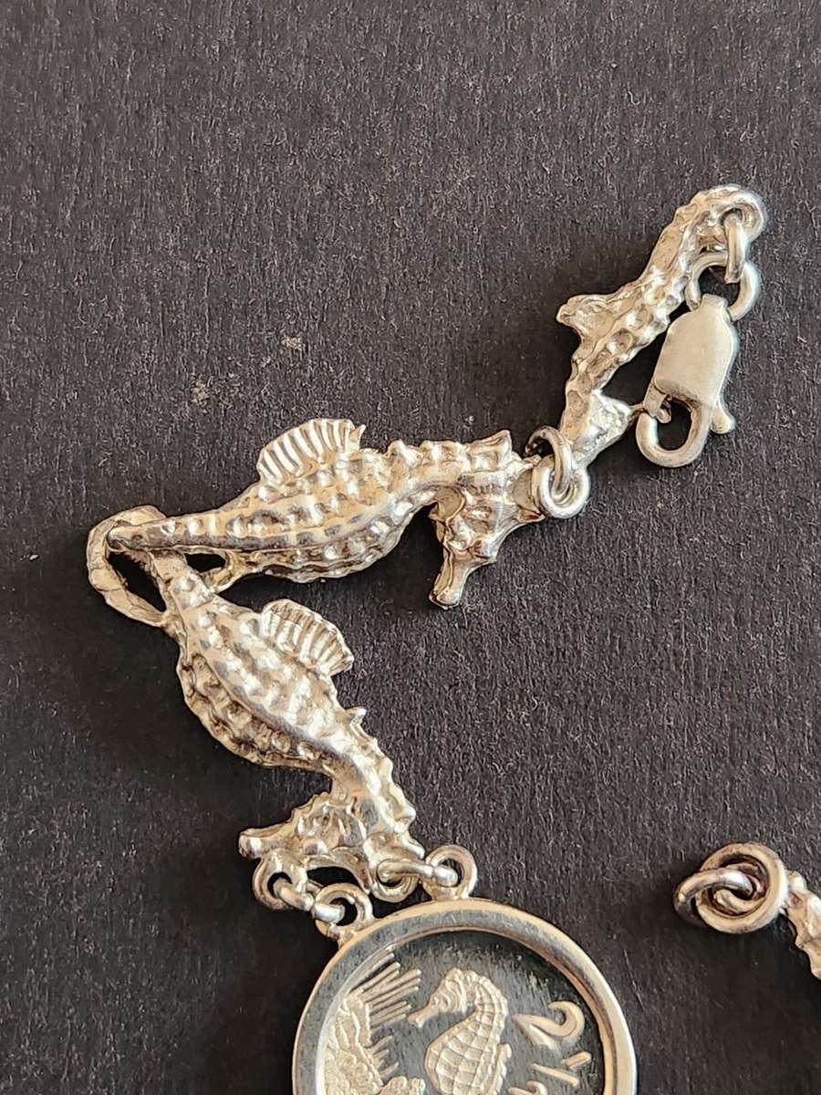 Sterling Silver Sea Horse Tickey Bracelet 15.6g 1997 - as per photograph
