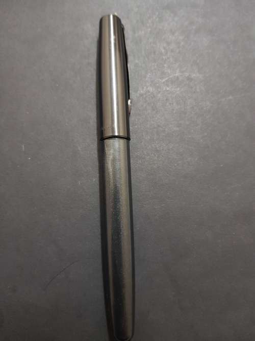 Parker Frontier Fountain Pen - made in USA (needs refill)