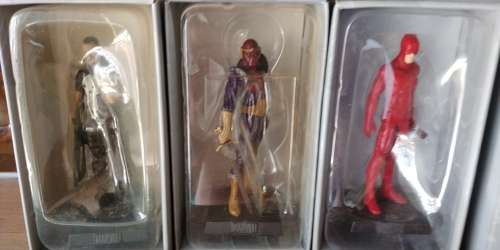 THE CLASSIC MARVEL LEAD FIGURINE COLLECTION - 116 LEAD FIGURINES