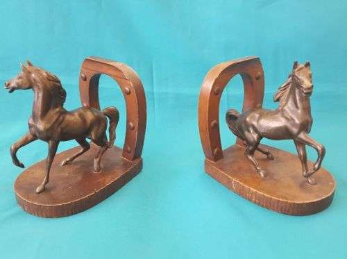 BEAUTIFUL PAIR OF VINTAGE WOODEN & BRONZE HORSE BOOK-ENDS