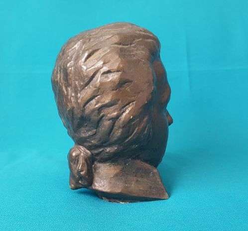 VINTAGE DETAILED MOZART HEAVY CERAMIC BUST