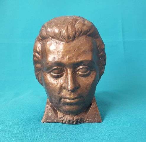 VINTAGE DETAILED MOZART HEAVY CERAMIC BUST