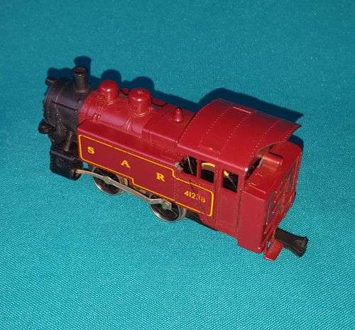 LIMA SAR/ SAS LOCOMOTIVE (HO SCALE)