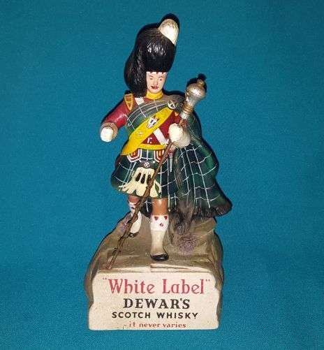 LARGE DEWAR'S SCOTCH WHISKY "WHITE LABEL" ADVERTISING FIGURE