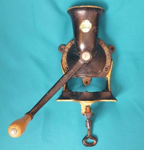 LARGE OLD CAST IRON COFFEE GRINDER (SPONG NO. 3)