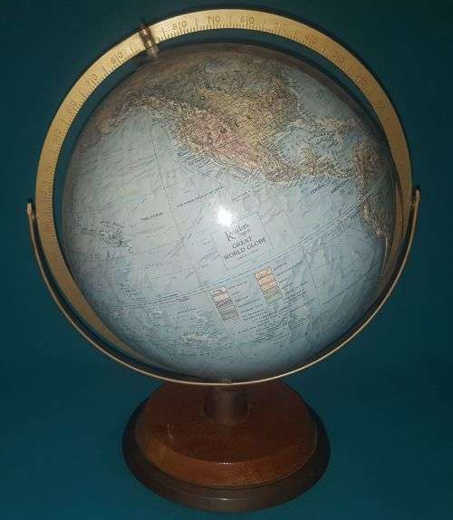 OLD READER'S DIGEST GREAT WORLD GLOBE ON WOODEN + METAL BASE