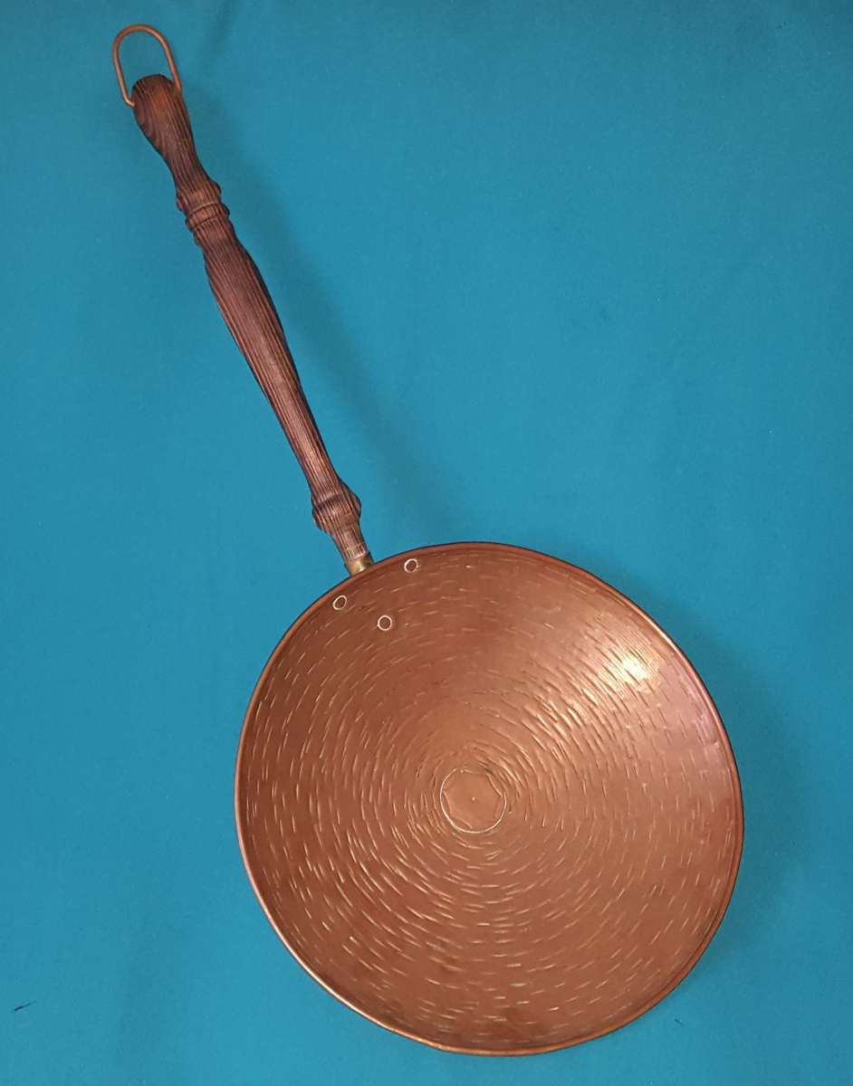LARGE VINTAGE COPPER LADLE WITH WOODEN HANDLE