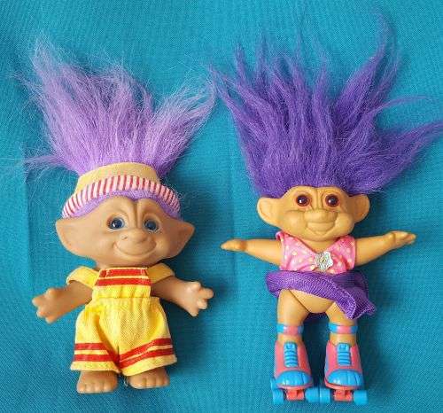 2 VINTAGE COLLECTABLE TROLLS