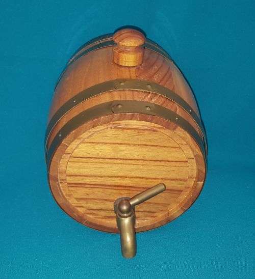NICE WOODEN BARREL WITH BRASS STRIPS