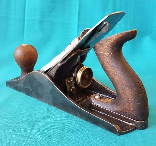 VINTAGE STANLEY BAILEY NO.4 1/2  PLANE (ENGLAND)
