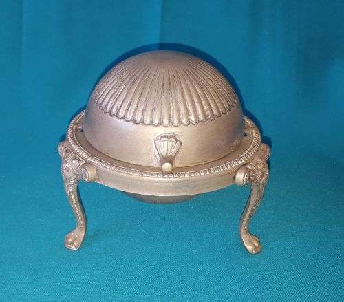 VINTAGE DOME BUTTER DISH WITH LION HEAD DETAIL