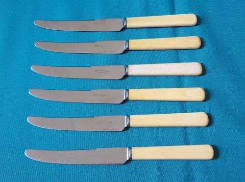 SET OF 6 OLD BONE HANDLE KNIVES (ENGLAND)