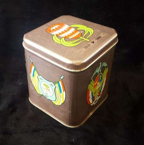 OLD AFRICANA "EENDRAGT MAAKT MAGT (1910-1960) TEA TIN