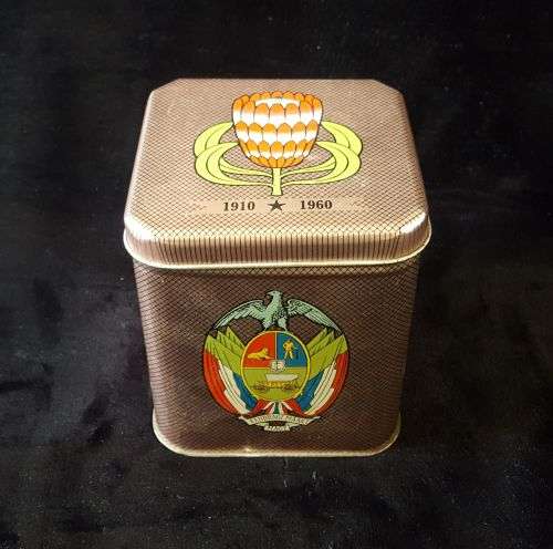 OLD AFRICANA "EENDRAGT MAAKT MAGT (1910-1960) TEA TIN